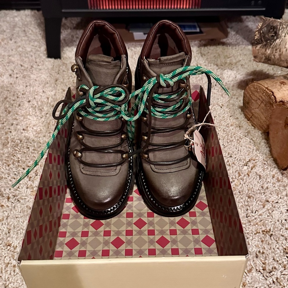 A.S.98 Langan Hiker boots! Size 36, NEW